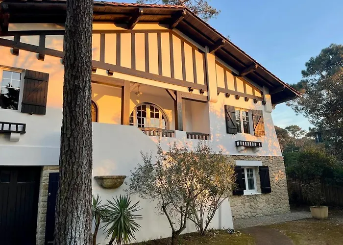 La Pylataise-pyla Sur Villa